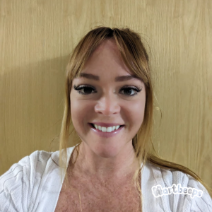 Laura 's profile picture